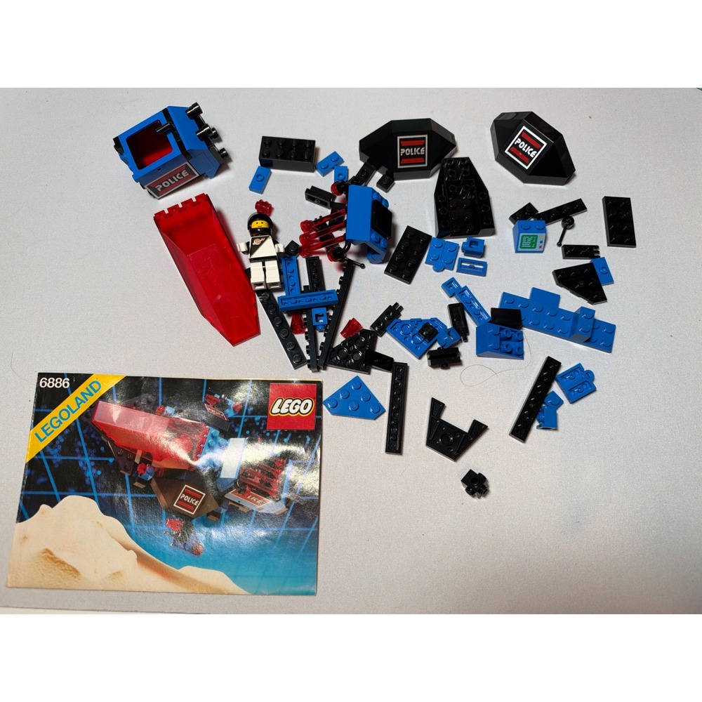 VTG LEGO Galactic Peace Keeper Space Police 6886 Set Black Blue Incomplete